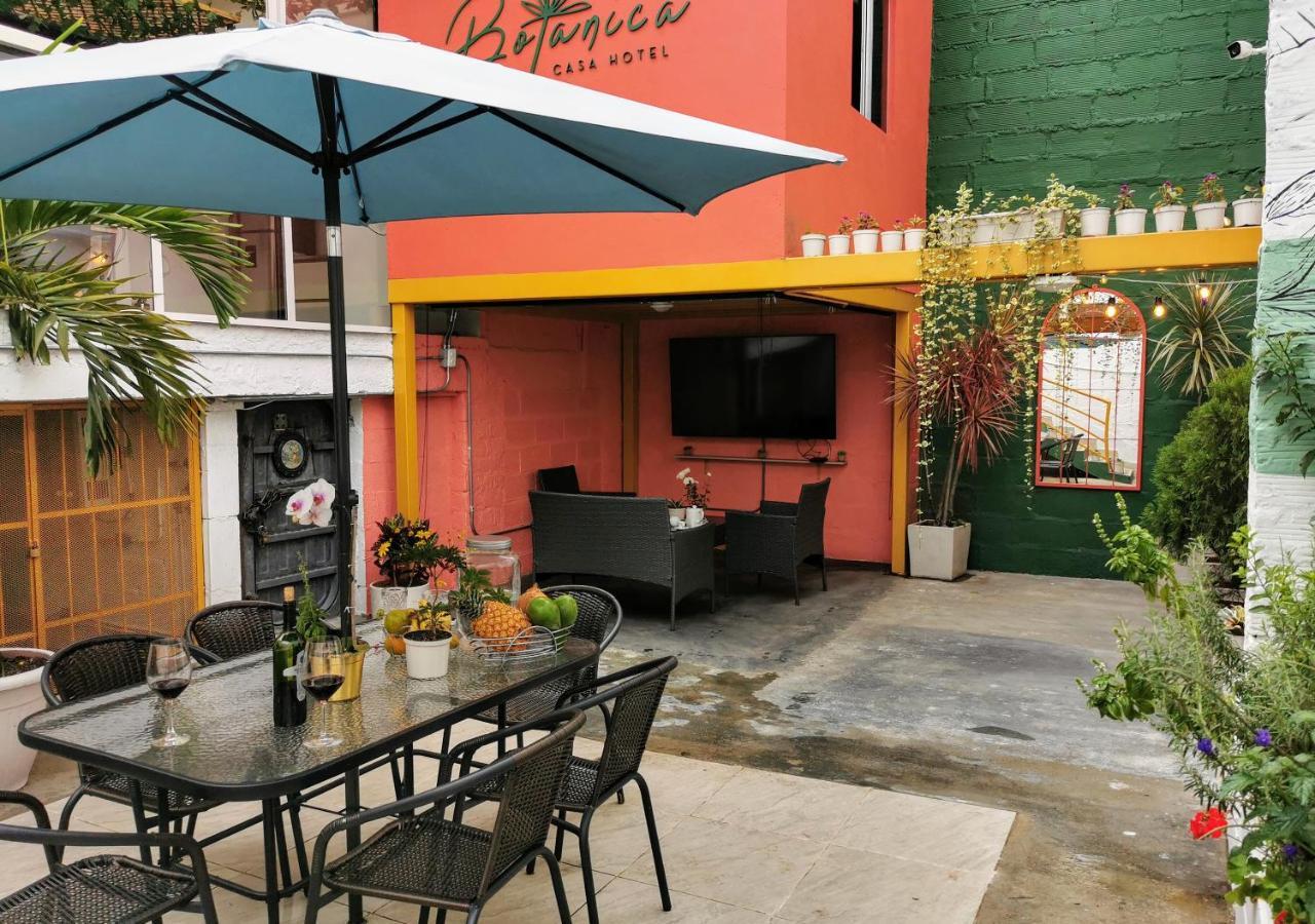Botanica Casa Hotel Medellín Eksteriør billede