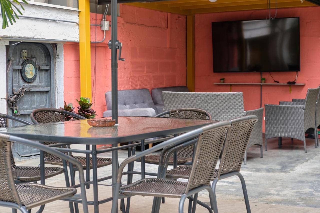 Botanica Casa Hotel Medellín Eksteriør billede