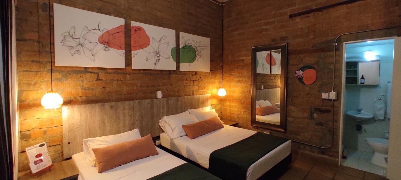 Botanica Casa Hotel Medellín Eksteriør billede